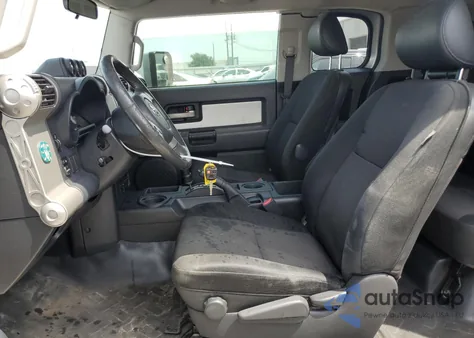 2008 Toyota Fj Cruiser z USA, uszkodzony, nr VIN JTEZU11F28K006544